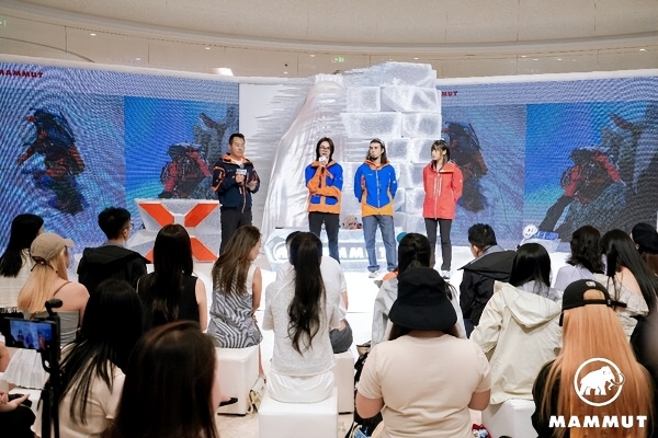 藏在霞慕尼风雪里的信任：一场逍何与艾格极限6代的巅峰之约 