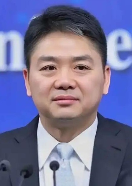 从地摊走出去的商业大佬