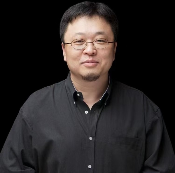 从地摊走出去的商业大佬