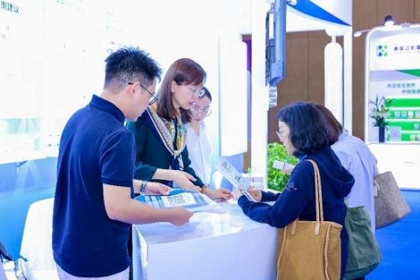 顺峰宝宝亮相第三十届全国儿科大会，共促儿童皮肤健康科研合作 