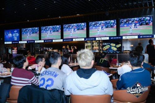 美加之巅，11局鏖战！道奇打破宿命魔咒达成世纪连冠 