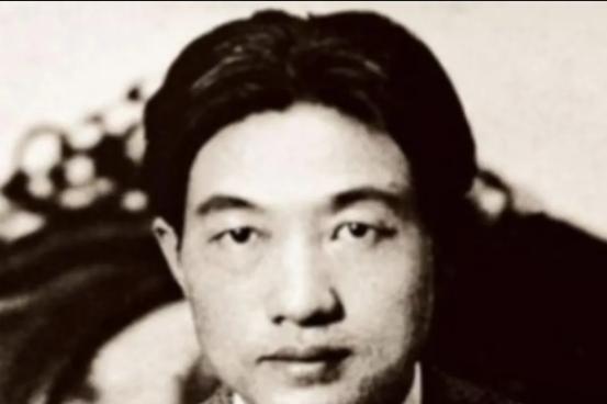 徐悲鸿：一马当先，百年回响 