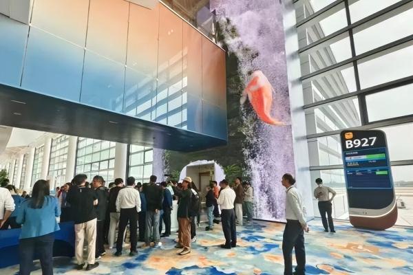 广州白云国际机场T3航站楼正式启用 利亚德打造智慧出行新体验 