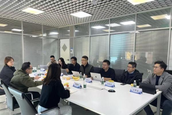 研途教育与东南大学共探AI教育新路径，携手推动行业智能化升级 