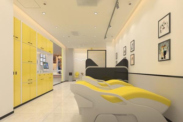 洗脸猫：拒绝套路化营销，以“透明化服务”回归美容体验本身 