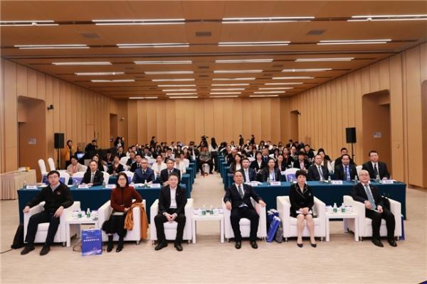 产学研协同共探央企医院高质量发展新范式 | 2025通用健康管理大会精益管理分论坛成功举办 