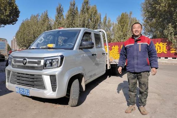 祥菱V5：水果摊主的移动商铺——河北唐山杨师傅的运输升级之路 