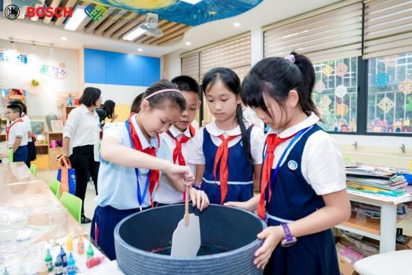 博世中国的“家校社协同”实践 