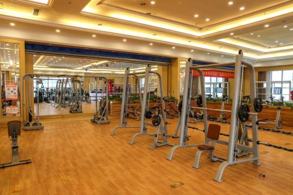 世锦赛落幕！舒华冠军品质专业护航，中国健身比基尼项目实现新突破 