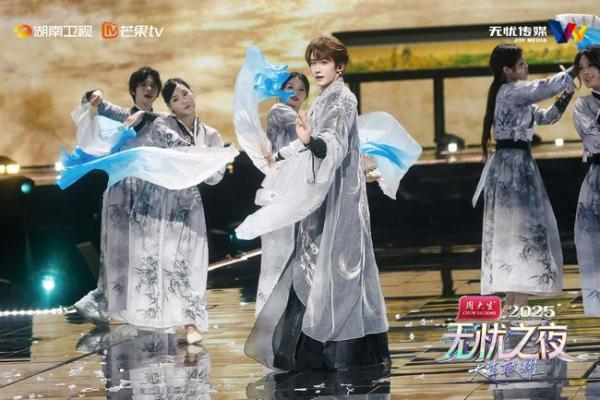 “无忧之夜2025”背后：周大生携手无忧重塑产业竞争维度与价值边界 