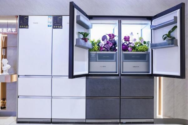 卡萨帝冰箱收纳师系列：行业唯一平嵌自由组合 