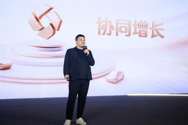 2025懂车帝巨懂车经销商伙伴大会举行：卖车通+懂车云店迎全面升级，规模效率双提升 