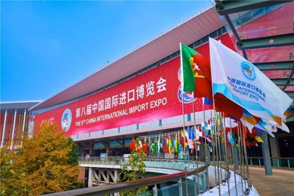 瑞得莱恩酒业再次亮相中国国际进口博览会 