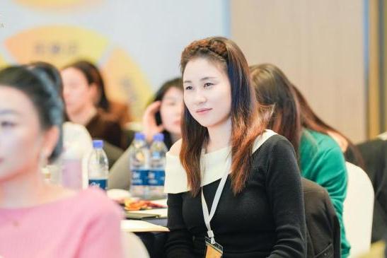 体重管理市场变化下，一场关于轻模式经营的行业交流在杭州举行 