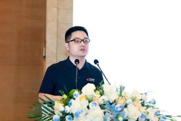 数智惠闽企，展车进福州｜华为坤灵中国行2025·福建站成功举办，推动闽企智能化发展新征程