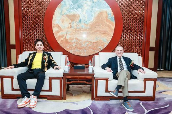 盗龄医生新健康，解析新商业快速发展的“奥秘”