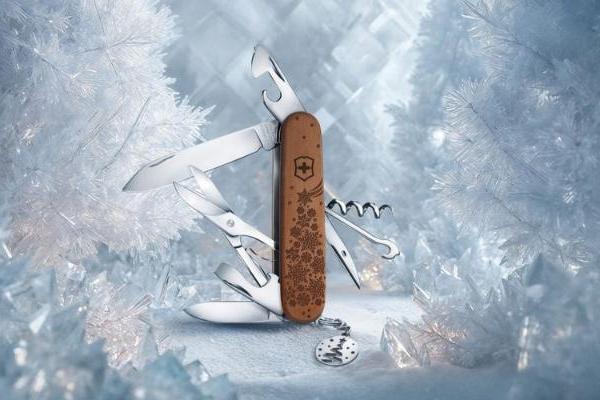 2025 冬季魔力限量版瑞士军刀：以实用功能演绎冬之献礼 