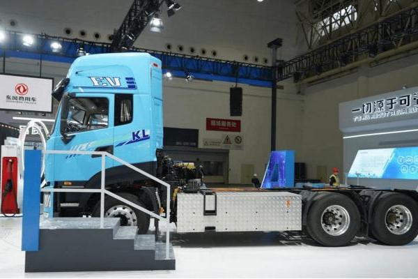 460公里续航40分钟快充 东风天龙KL纯电重卡如何破解长途运输焦虑？ 