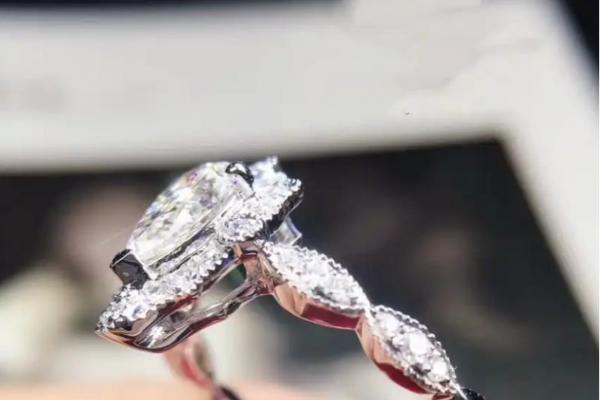 全链路数字化革新，天然钻石行业渠道服务提质增效 