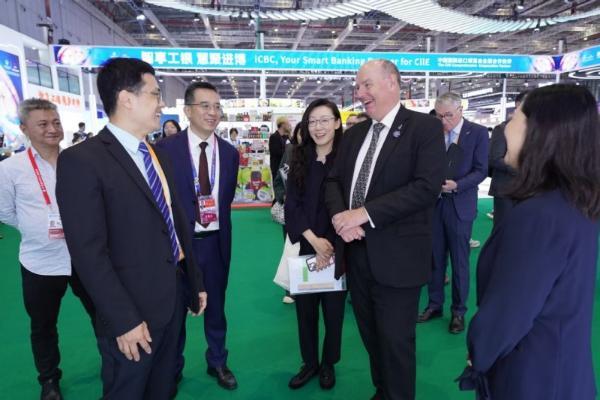 倍恩喜八度亮相进博会，以“领鲜”为旗推动羊奶行业高质量发展 