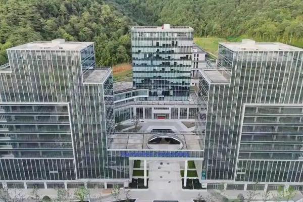 祝贺！杭州巨骐信息科技股份有限公司荣膺2025年度“智能接地箱十大品牌”称号 