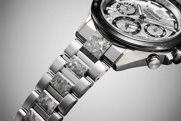 白金闪耀，绘腕间月辉 西铁城ATTESA系列再结晶钛新色工艺 