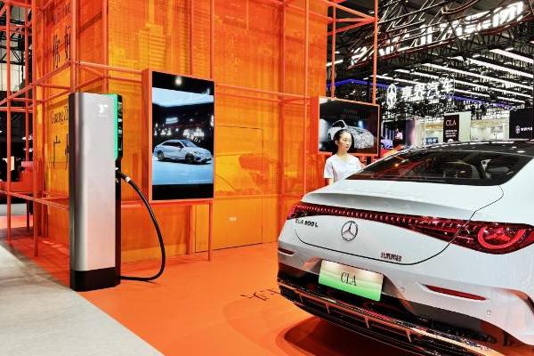 逸安启超充登陆广州车展 联合奔驰宝马打造满电出行新范式 