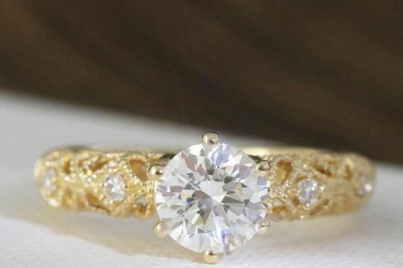 新四大天然钻石场景走红，0.1-0.5克拉轻奢款开启消费新常态 