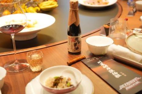 从百厨夺冠到非遗盛宴：徐孝洪让川扬风味与百年酱香共振 