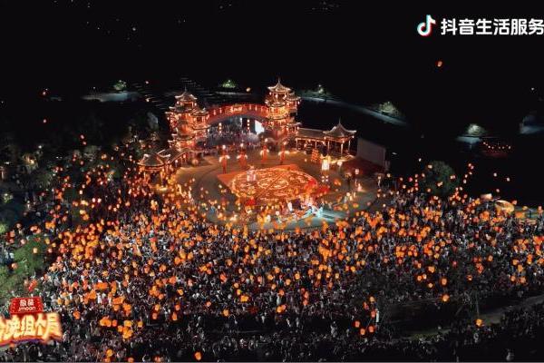 把夜晚还给生活，让心动变成行动：《今晚组个局》正成为年轻人的社交新答案 