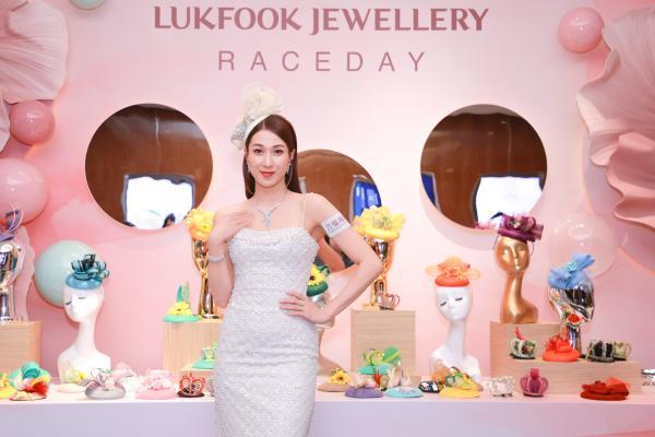 2025六福珠宝赛马日星光熠熠 歌影视红星钟嘉欣盛装主礼 