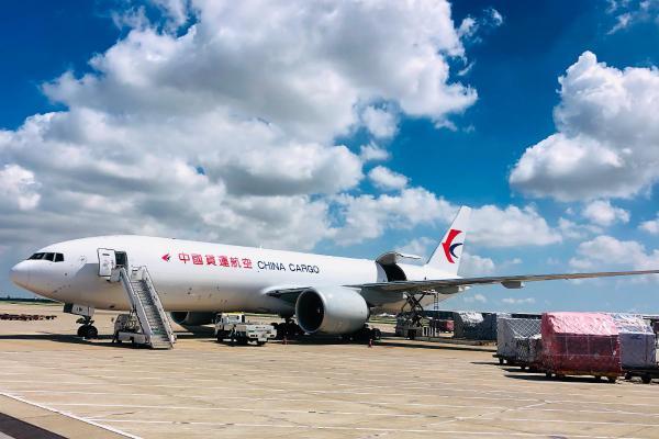 中国东航开通首条中东第五航权货运航线 打造“一带一路”物流新动脉