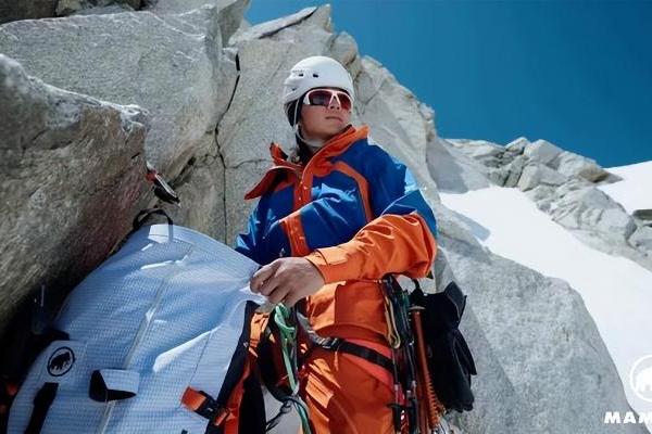 藏在霞慕尼风雪里的信任：一场逍何与艾格极限6代的巅峰之约 