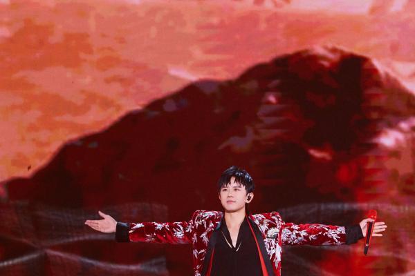 2025抖音美好奇妙夜收官，哪首歌是你的青春旋律