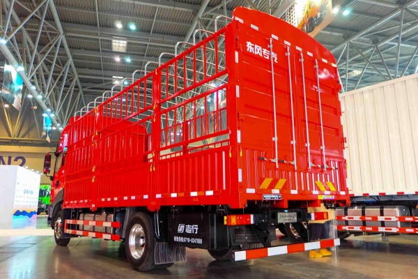 让每一程辛苦都算数：东风商用车为农副散杂运输打造“赚钱利器” 