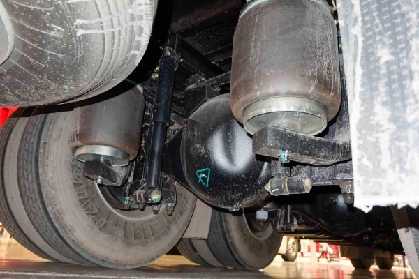 让每一程辛苦都算数：东风商用车为农副散杂运输打造“赚钱利器” 