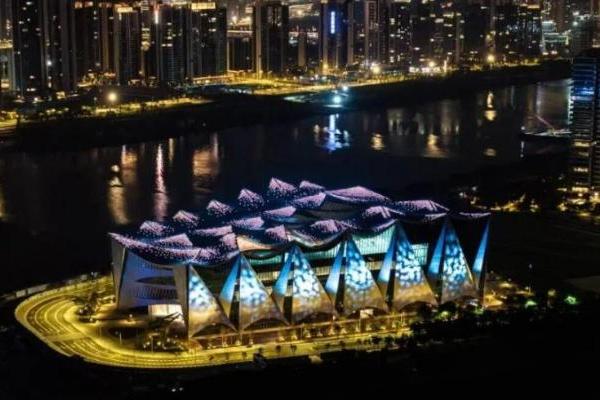 南沙地标+1！利亚德助力大湾区科学会堂全面亮相，点亮珠江科创夜 