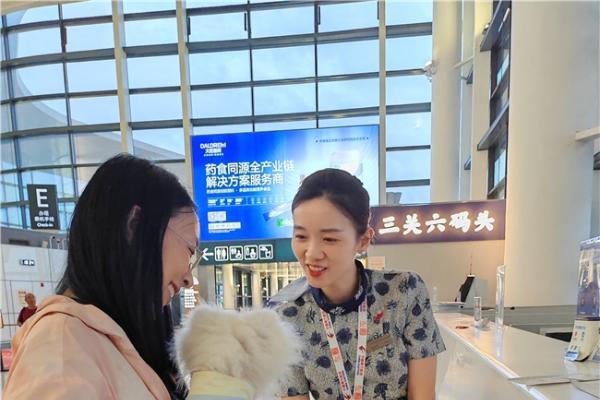 东航“四精”服务：让更有温度的飞行连接山海 