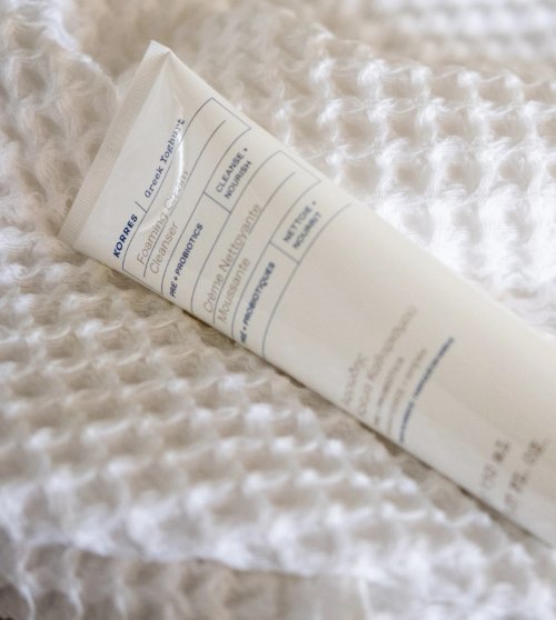 氨基酸洗面奶什么牌子好推荐，十大男士洗面奶排名：温和洁净控油祛痘 