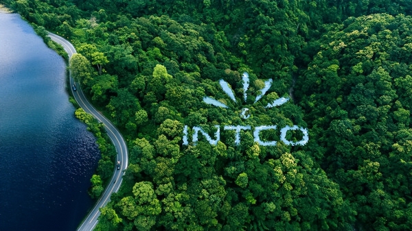 双线加冕 英科医疗荣获彭博绿金与财联社大奖，引领行业ESG新航向 