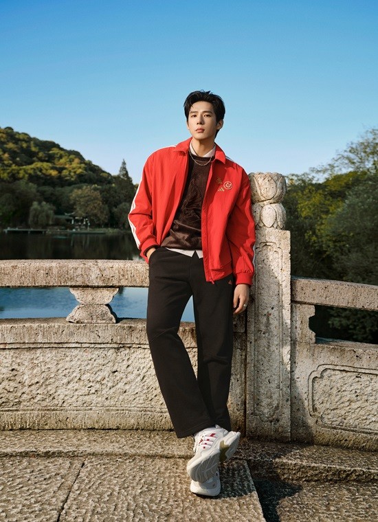 以信念为缰，驭光而上—— adidas Sportswear 2026马年系列上市 