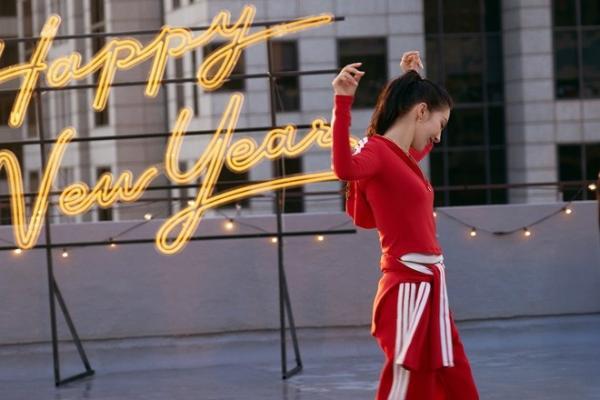 以信念为缰，驭光而上—— adidas Sportswear 2026马年系列上市 