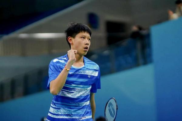 双喜临门！重庆佛雷斯队豪取全国羽毛球U16-17总决赛男团男单双冠 