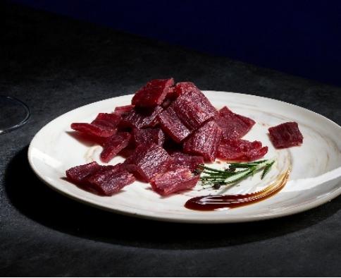 荷美尔®和牛牛肉干旗舰上市 严选珍稀和牛风味，引领品质零食臻味新境 