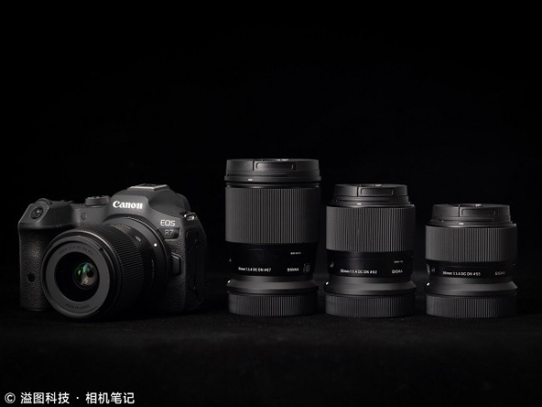 原厂F1.2杀入三千元后 佳能APS-C专微镜头如何选？ 