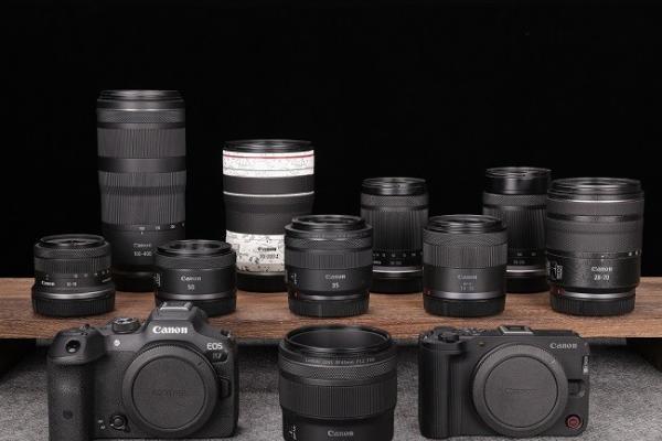  原厂F1.2杀入三千元后 佳能APS-C专微镜头如何选？ 