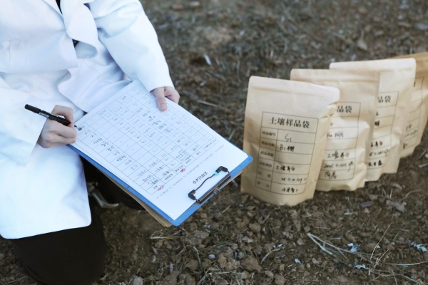 世界土壤日：朝日唯品发布《土壤白皮书》，20余年循环农作读懂土壤语言 