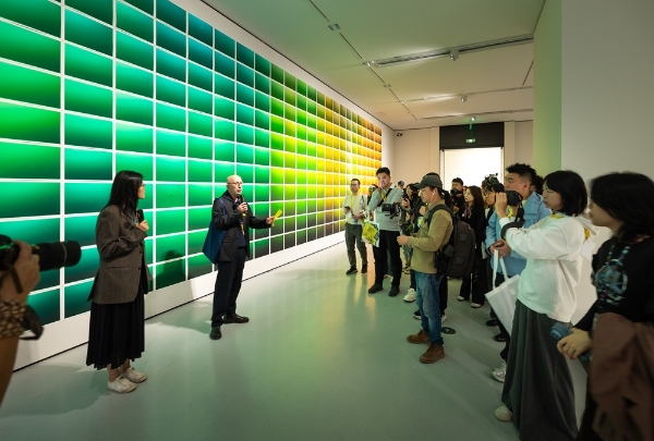  “广州影像三年展 2025 ”启幕：以 “感知生态学” 重构数字时代的视觉对话 