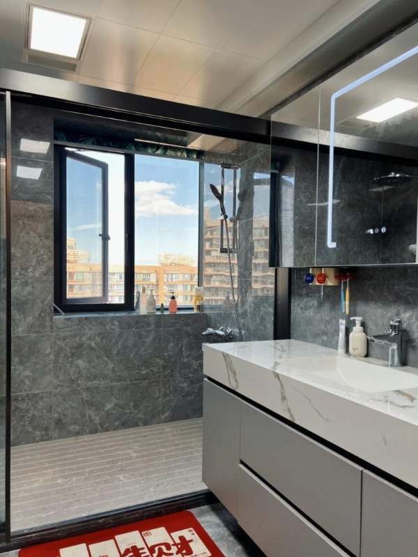  卫生间高级感拉满？12个魔鬼细节，关镇铨整装帮你落地 