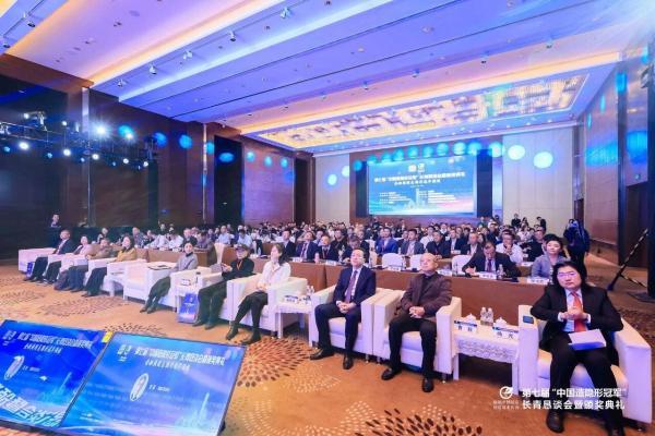  荣耀时刻：兴嘉生物荣膺 2025 “中国造隐形冠军” 